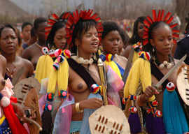 HRH Princess Sikhanyiso Dlamini (centre), dancing at Umhlanga, 2006